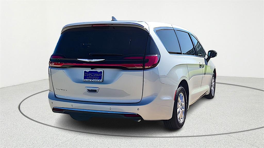 new 2026 Chrysler Pacifica car, priced at $42,786