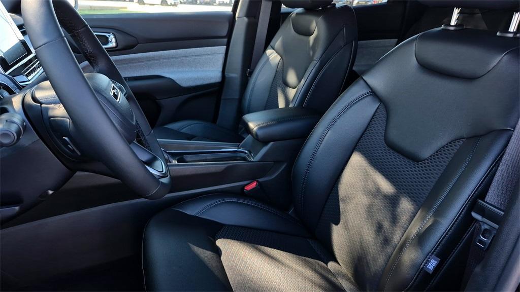 new 2026 Jeep Compass car, priced at $28,486