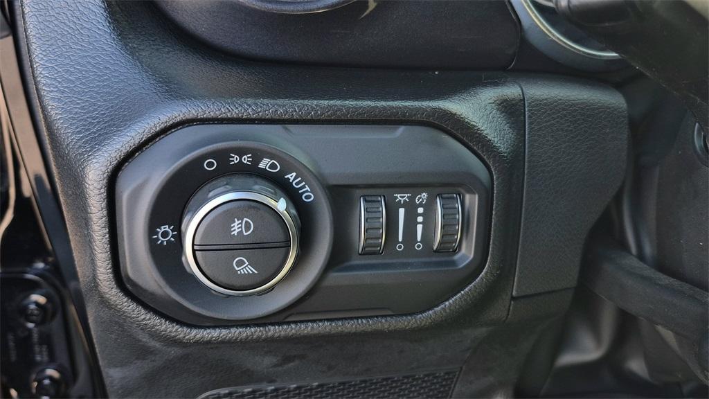 used 2022 Jeep Gladiator car, priced at $31,745