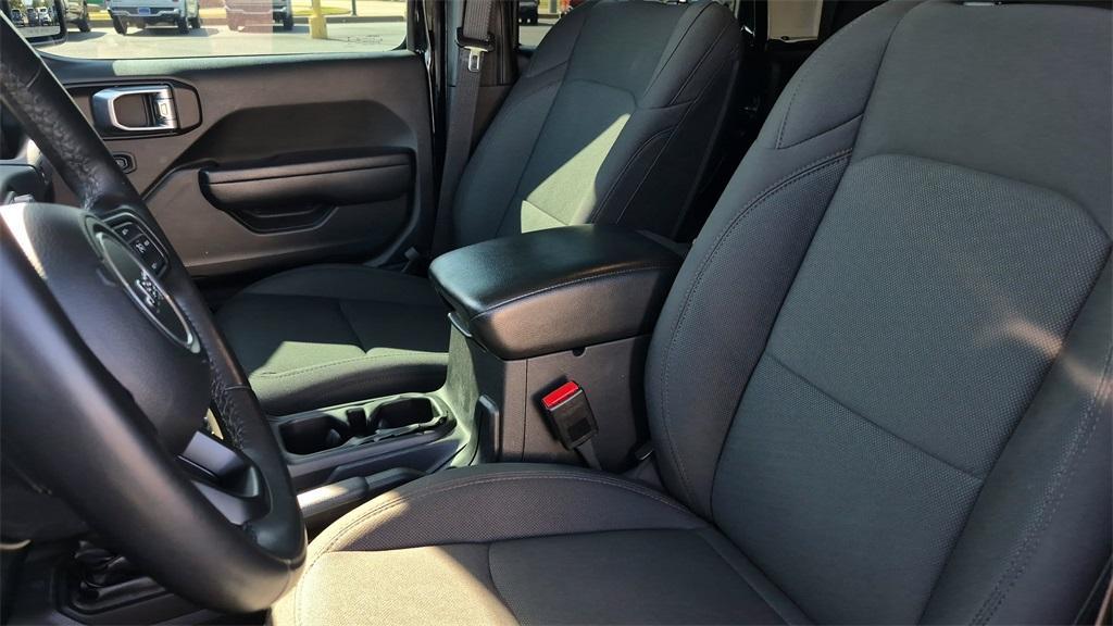 used 2022 Jeep Gladiator car, priced at $31,745