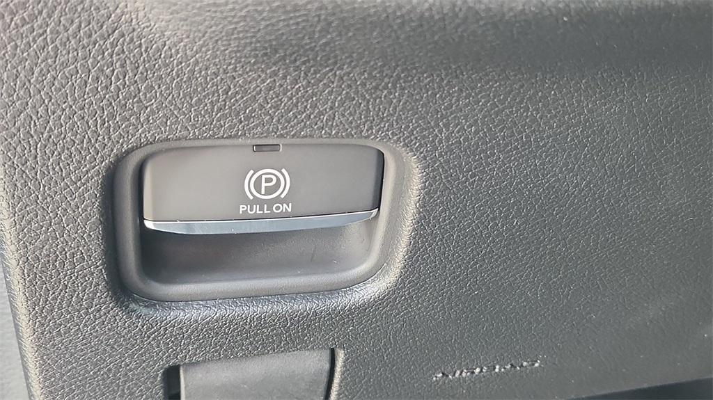 new 2025 Jeep Grand Cherokee L car, priced at $36,500