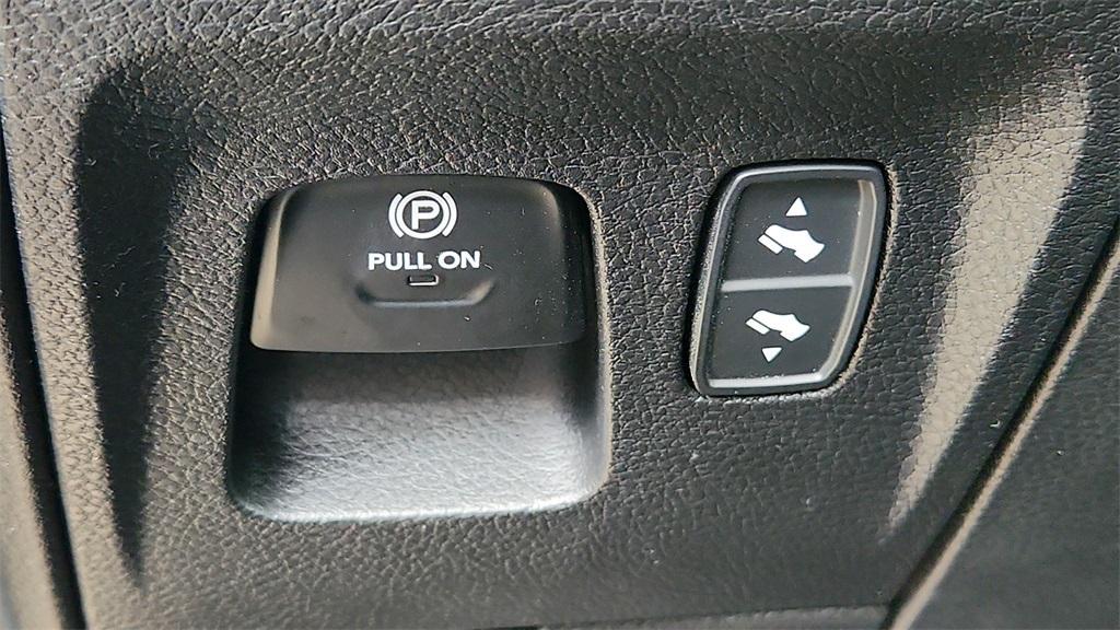 new 2025 Ram 1500 car, priced at $49,000