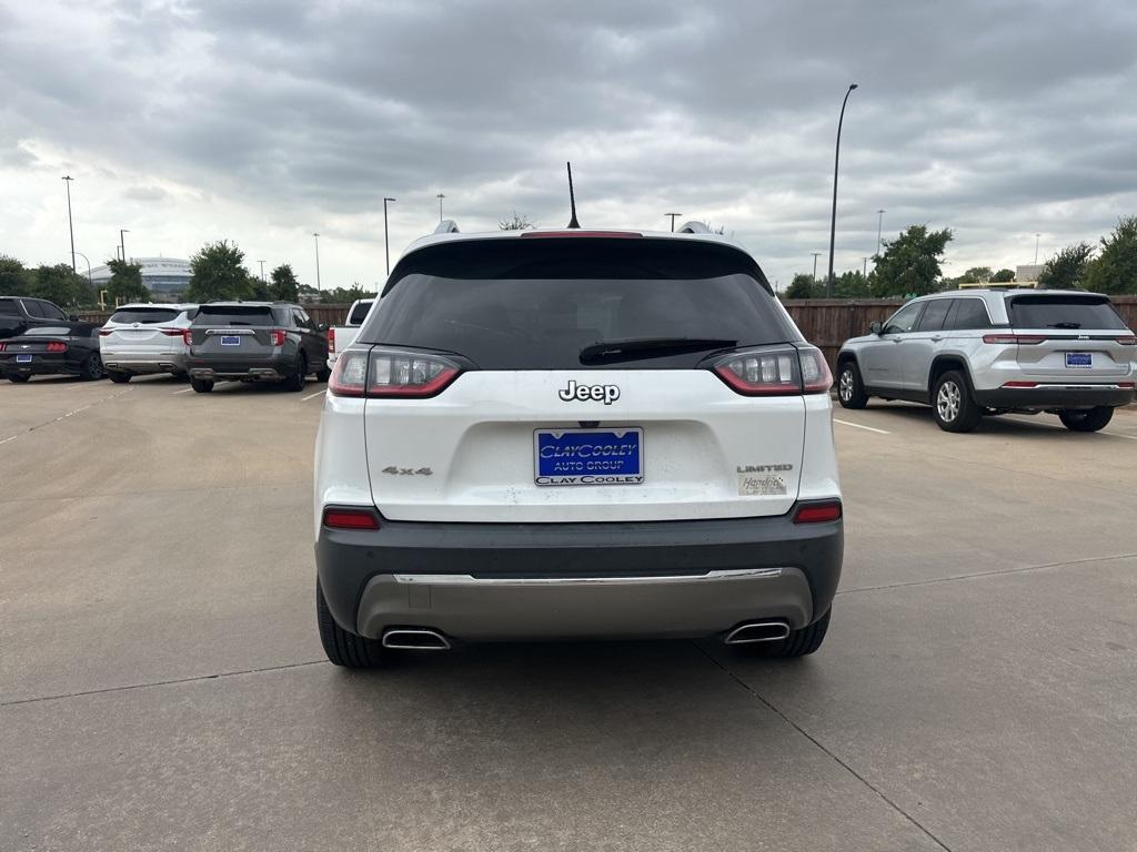 used 2019 Jeep Cherokee car, priced at $18,000