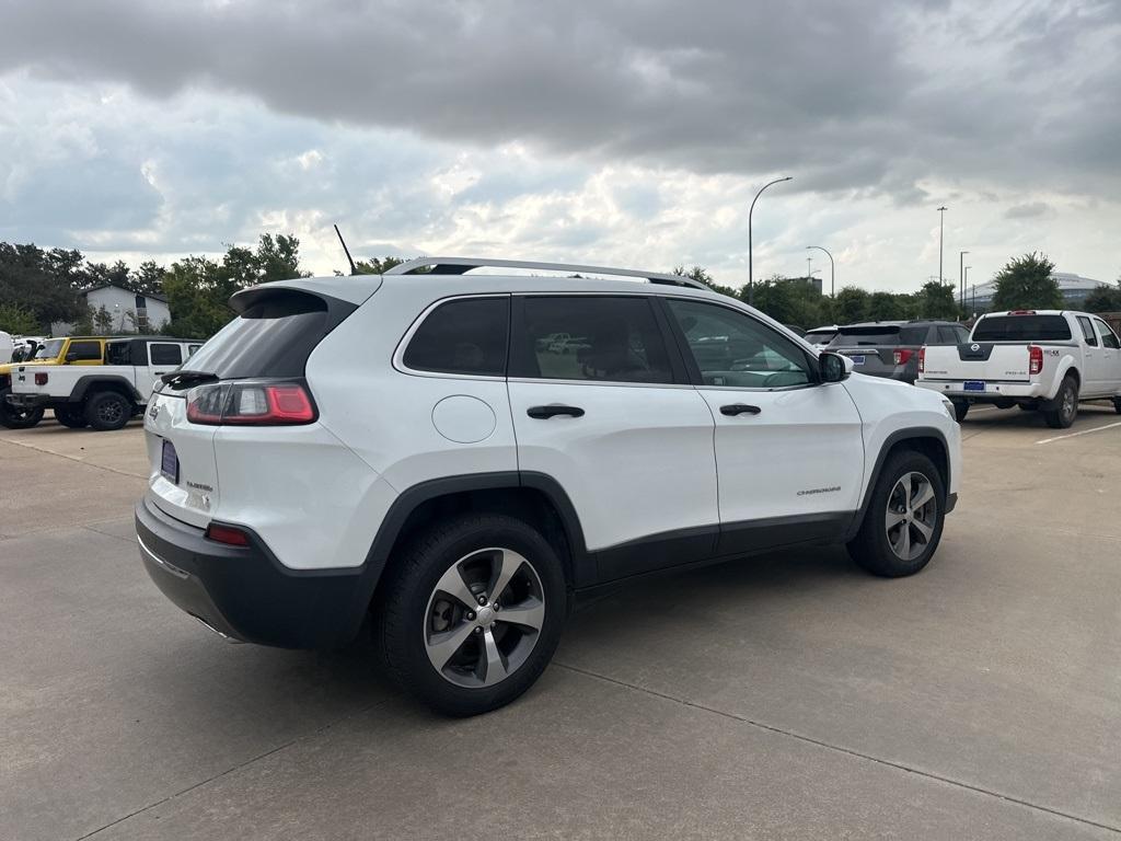 used 2019 Jeep Cherokee car, priced at $18,000