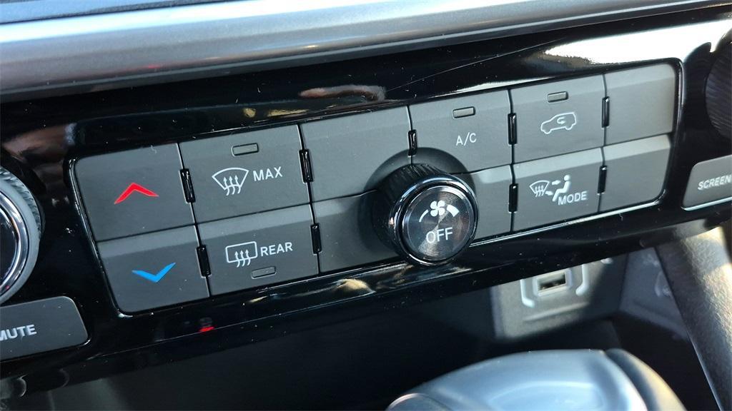 new 2026 Jeep Compass car, priced at $30,486