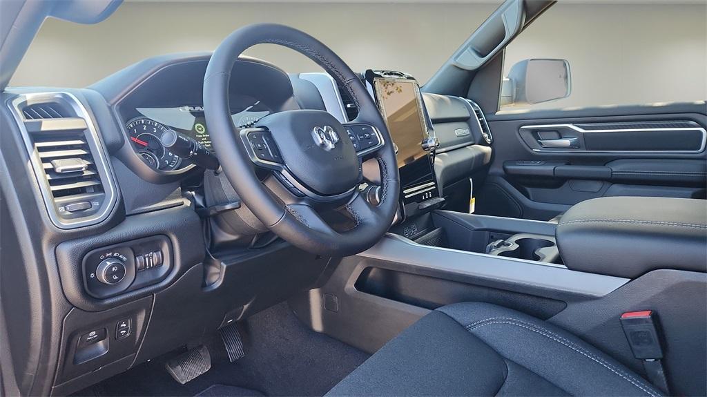 new 2025 Ram 1500 car, priced at $46,000
