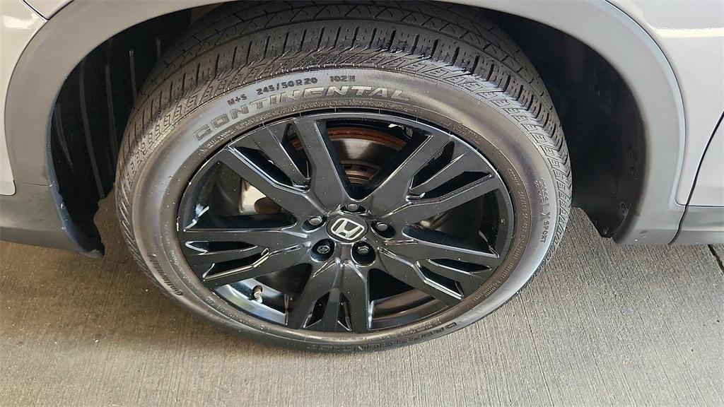 used 2022 Honda Pilot car, priced at $31,500