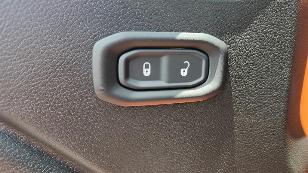 new 2025 Jeep Wrangler car, priced at $37,000