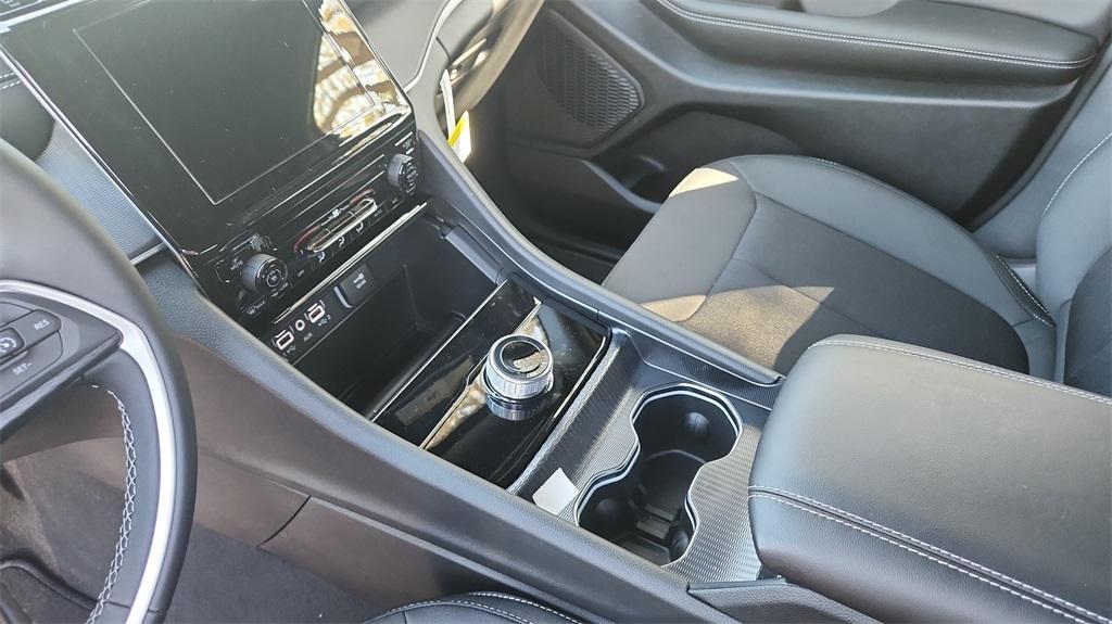 new 2025 Jeep Grand Cherokee car, priced at $34,500
