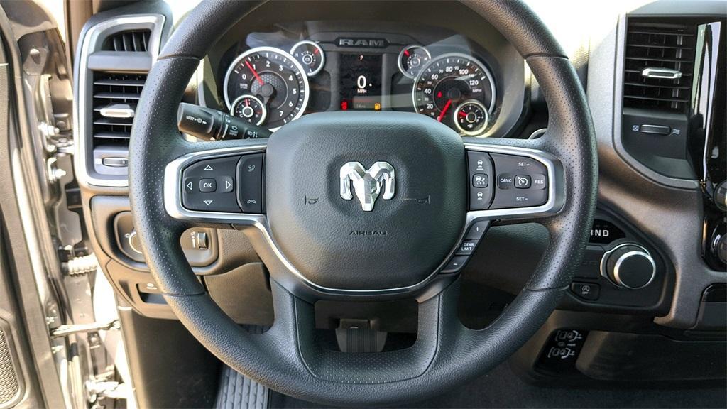 new 2025 Ram 1500 car, priced at $39,000