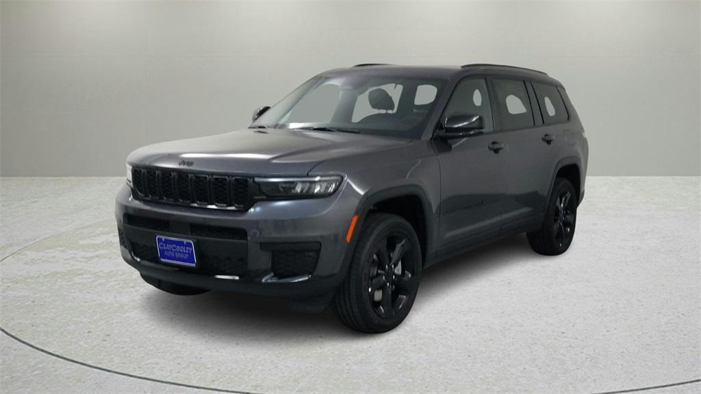 new 2024 Jeep Grand Cherokee L car, priced at $40,177