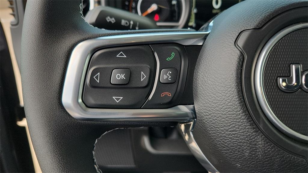 new 2025 Jeep Wrangler car, priced at $54,500