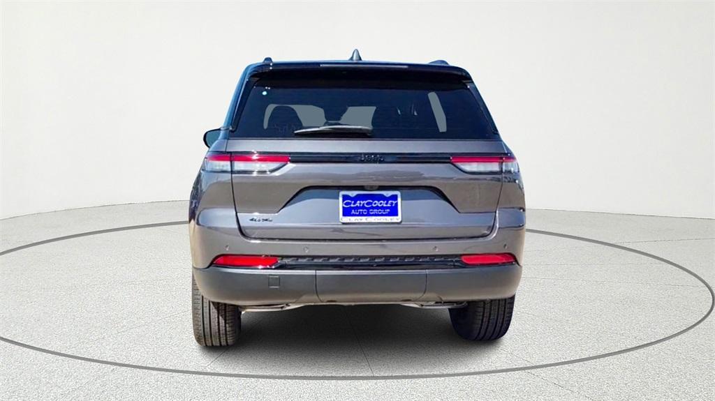 new 2025 Jeep Grand Cherokee car, priced at $49,225