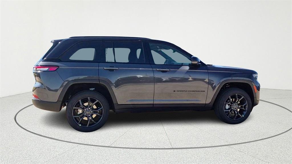 new 2025 Jeep Grand Cherokee car, priced at $49,225