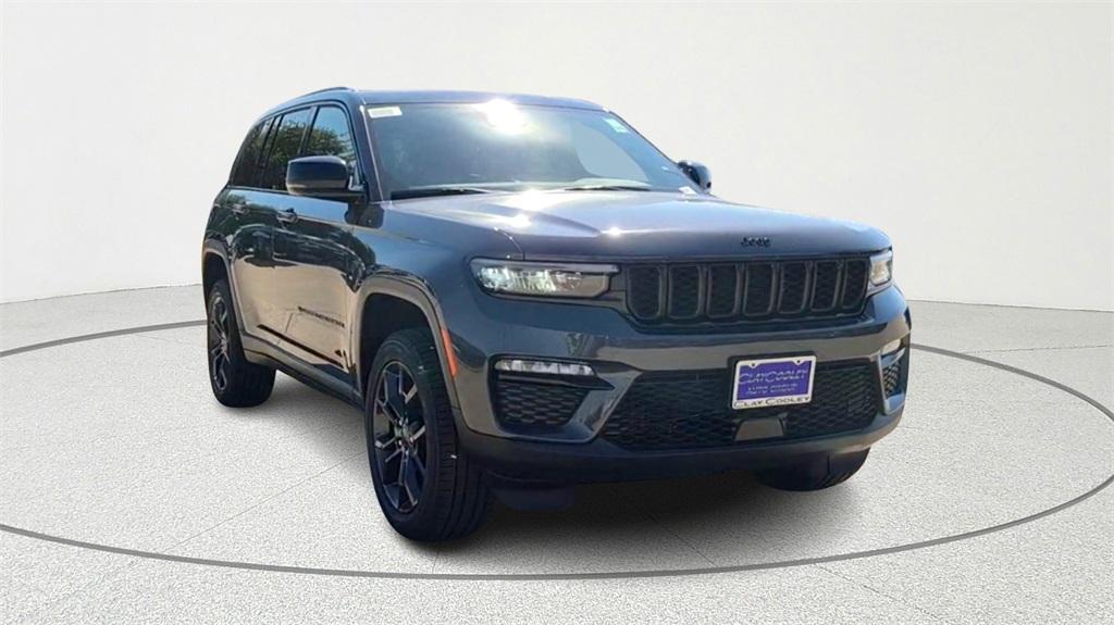 new 2025 Jeep Grand Cherokee car, priced at $49,225