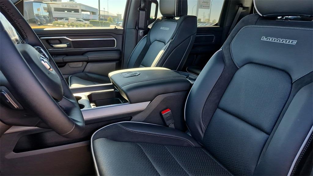 new 2025 Ram 1500 car, priced at $68,070