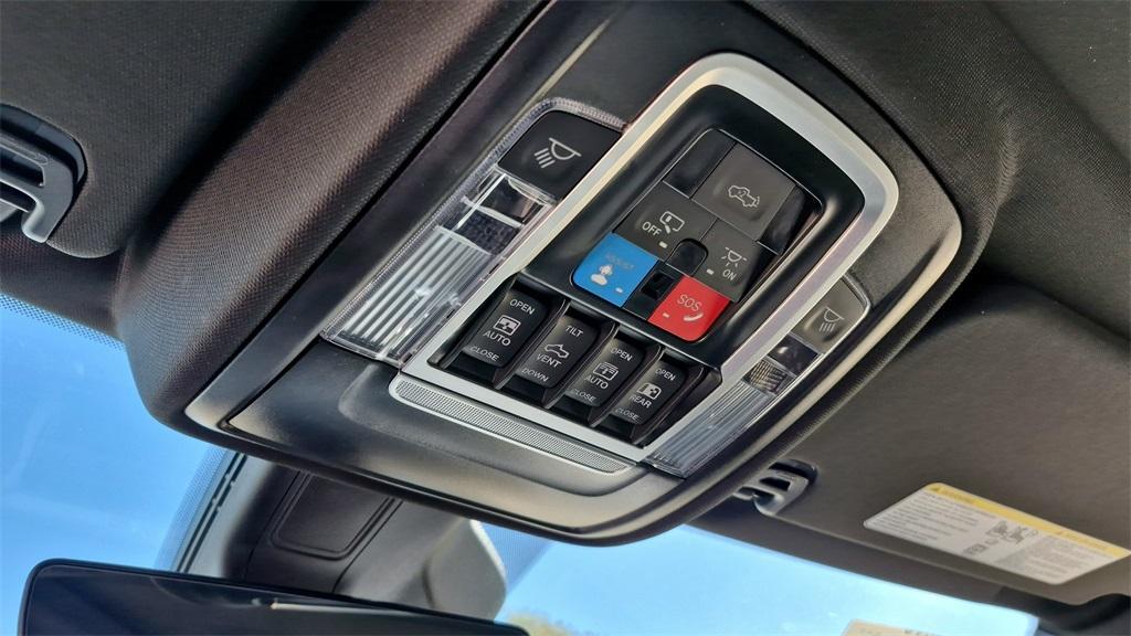 new 2025 Ram 1500 car, priced at $68,070