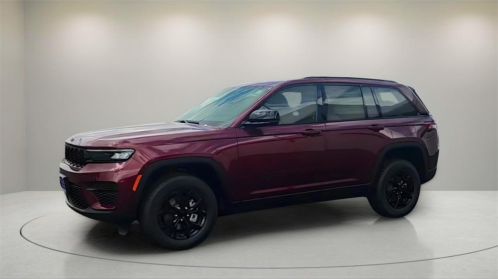 new 2024 Jeep Grand Cherokee car, priced at $37,500