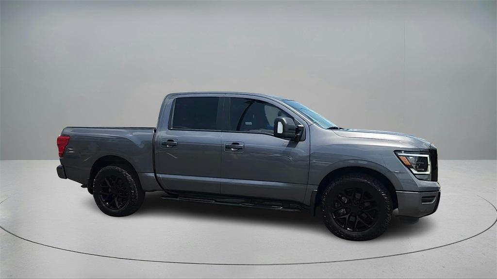 used 2023 Nissan Titan car, priced at $32,000