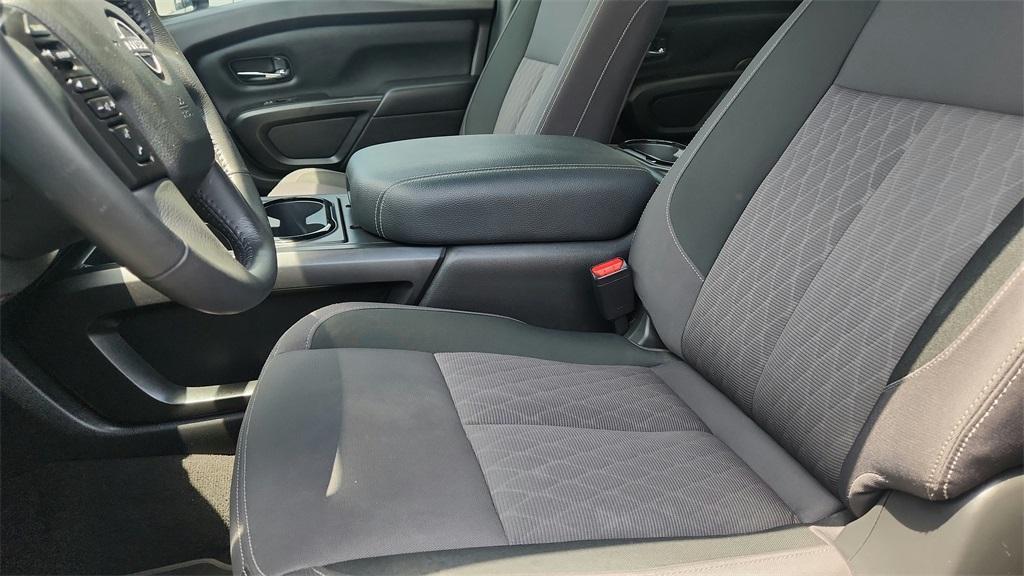 used 2023 Nissan Titan car, priced at $32,000