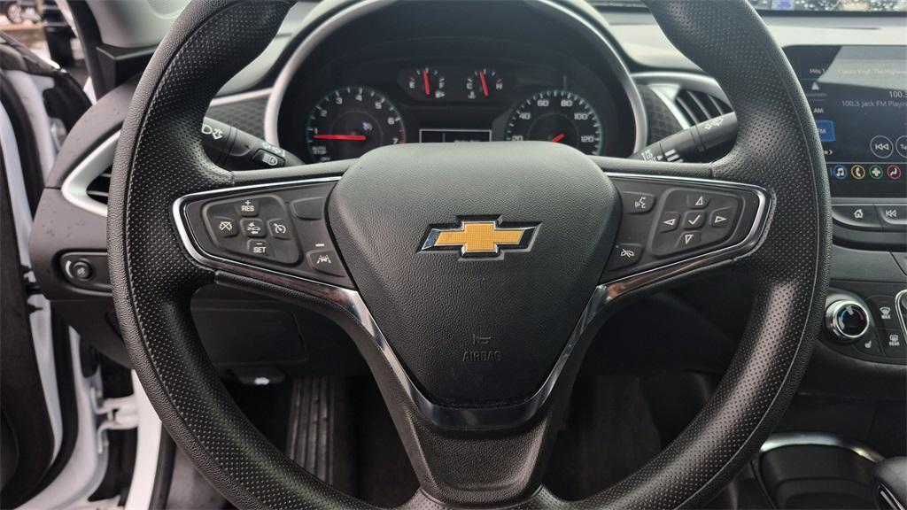 used 2024 Chevrolet Malibu car