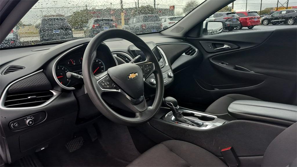 used 2024 Chevrolet Malibu car