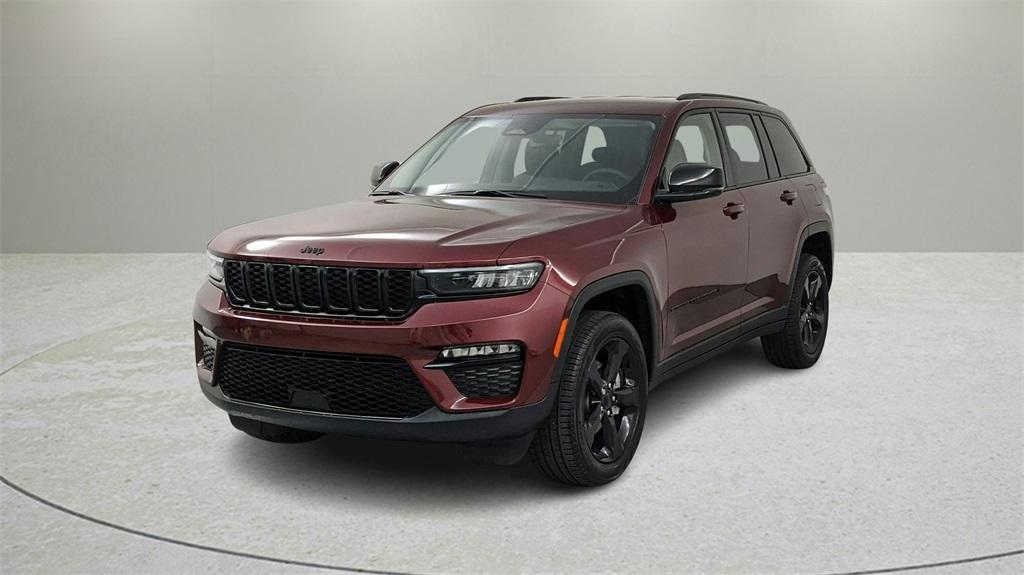 new 2024 Jeep Grand Cherokee car, priced at $41,500