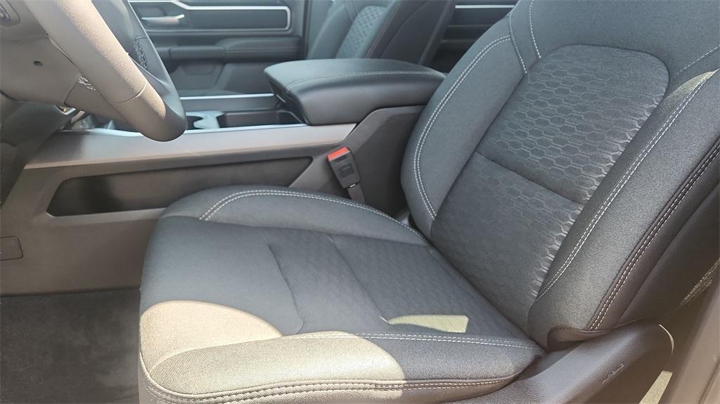 new 2025 Ram 1500 car, priced at $49,000