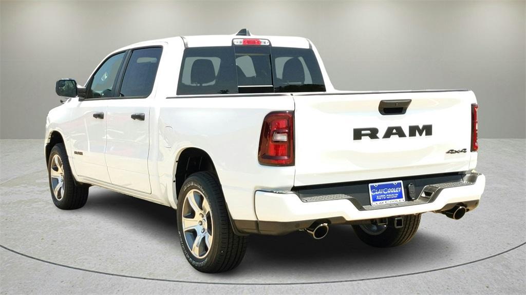 new 2025 Ram 1500 car, priced at $44,000