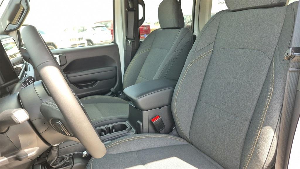 new 2025 Jeep Wrangler car, priced at $45,000