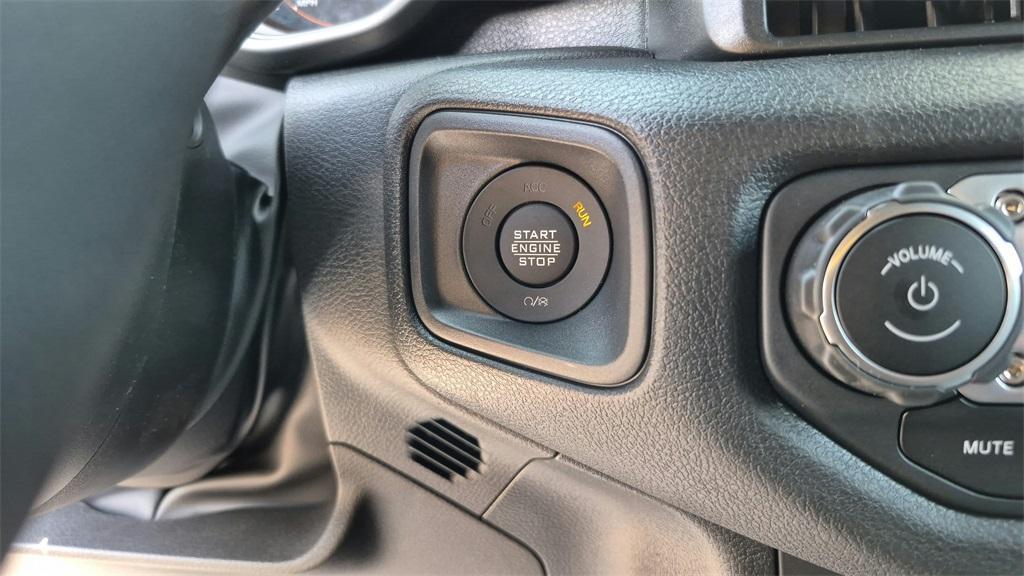 new 2025 Jeep Wrangler car, priced at $45,000
