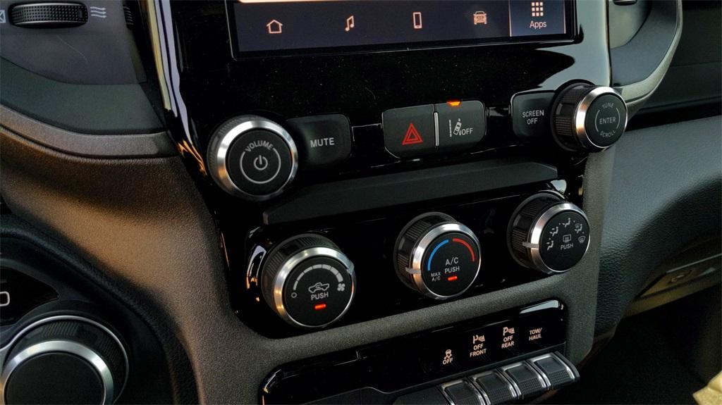 new 2025 Ram 1500 car, priced at $40,070