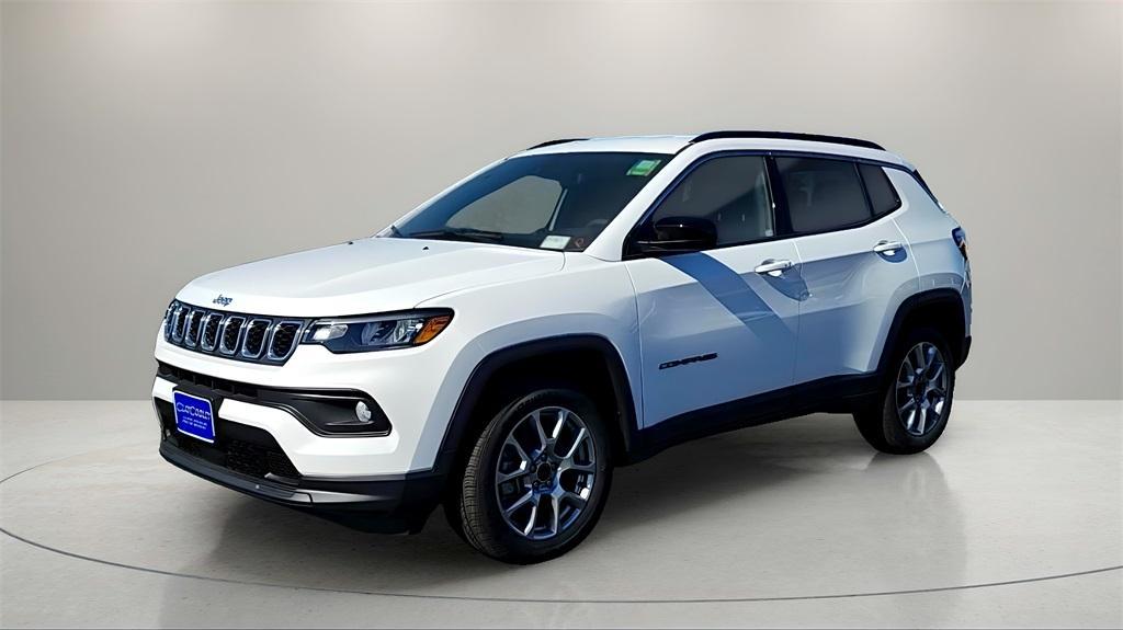 new 2025 Jeep Compass car, priced at $25,703