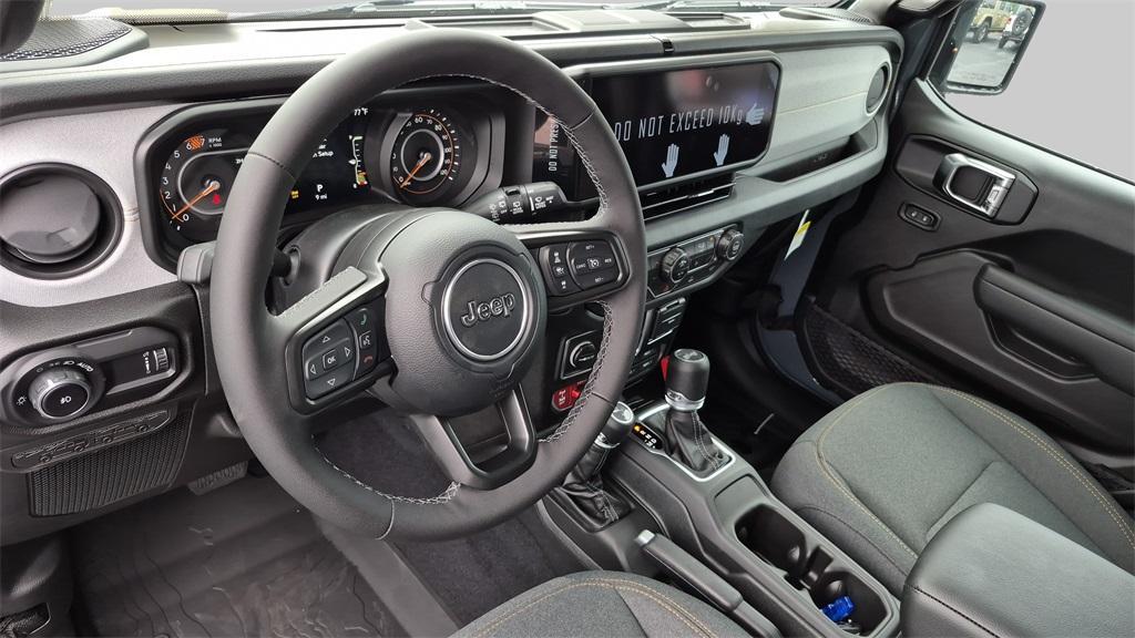 new 2025 Jeep Wrangler car, priced at $44,553