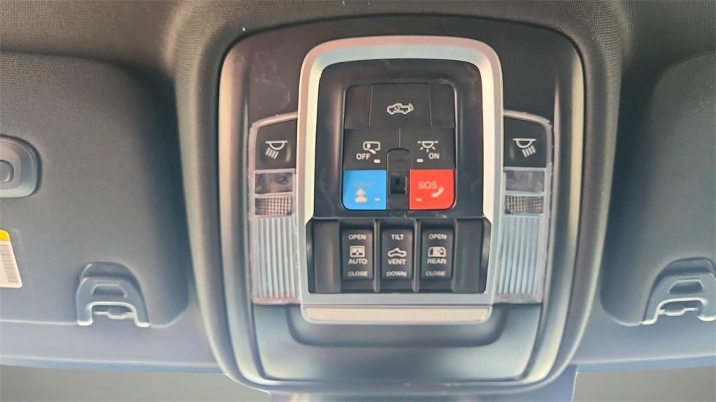 new 2025 Ram 2500 car, priced at $83,574