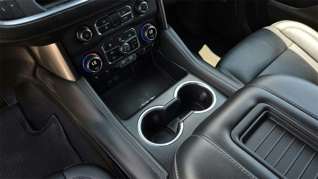used 2023 Chevrolet Suburban car, priced at $43,000