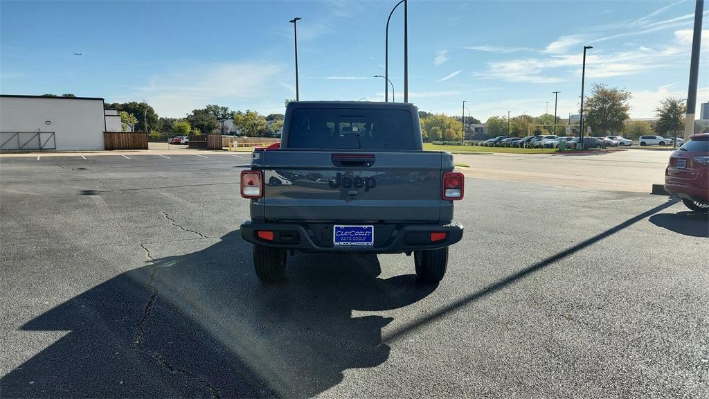 used 2023 Jeep Gladiator car, priced at $31,000