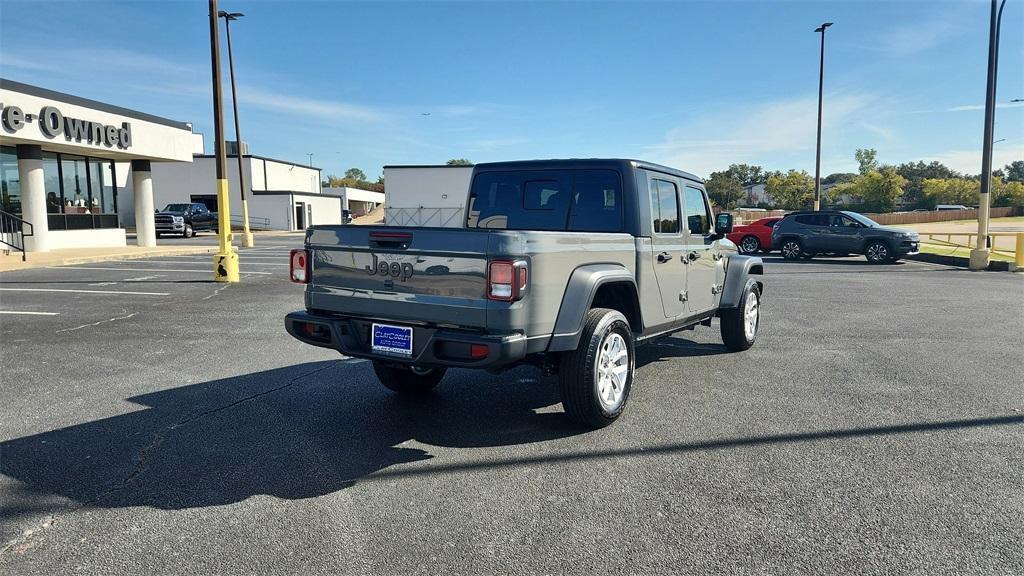 used 2023 Jeep Gladiator car, priced at $31,000