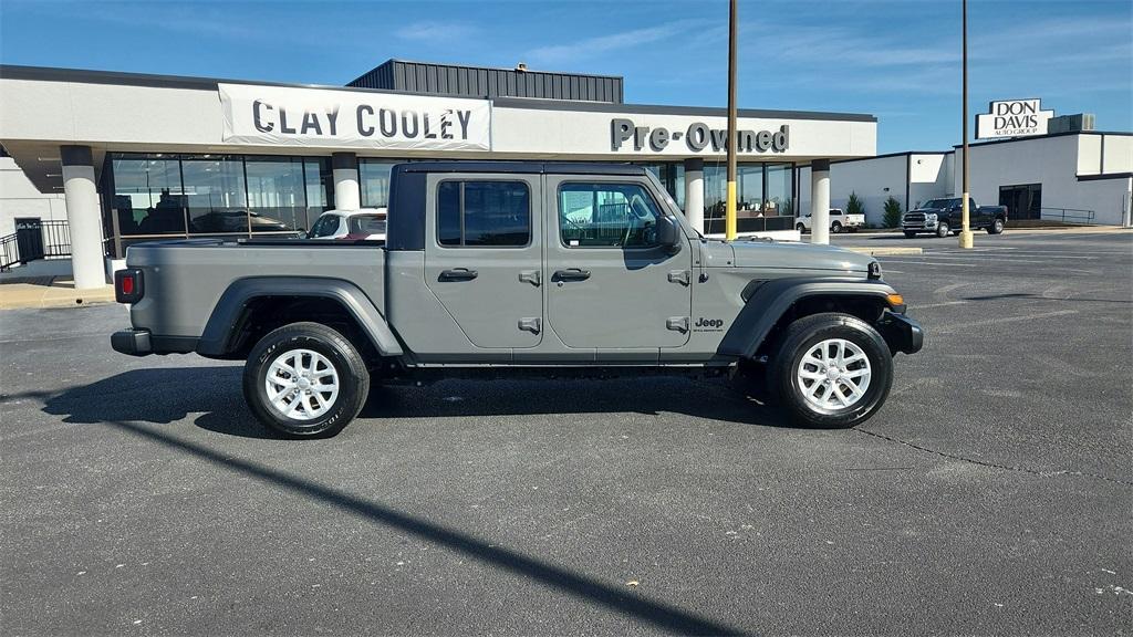 used 2023 Jeep Gladiator car, priced at $31,000