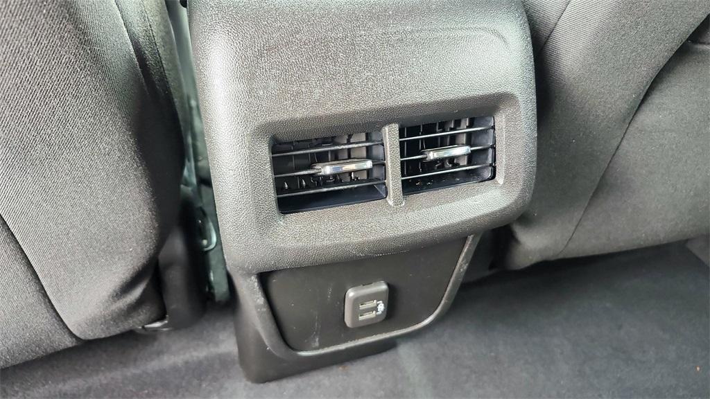 used 2021 Chevrolet Equinox car, priced at $20,000
