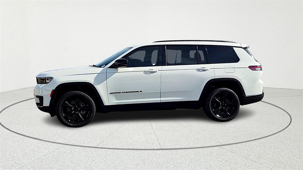 used 2022 Jeep Grand Cherokee L car