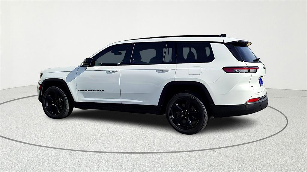 used 2022 Jeep Grand Cherokee L car