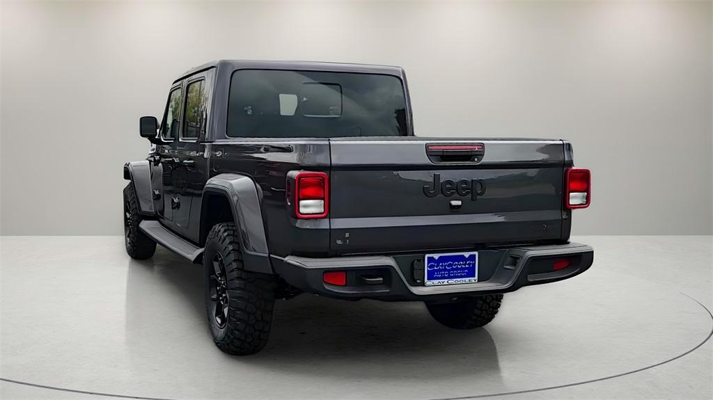 new 2024 Jeep Gladiator car, priced at $40,034