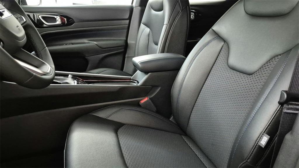 new 2026 Jeep Compass car, priced at $30,322