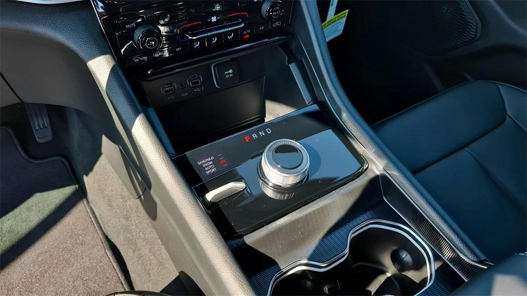 new 2025 Jeep Grand Cherokee car, priced at $43,610