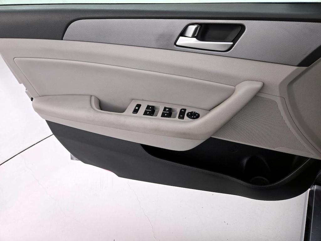 used 2016 Hyundai Sonata Hybrid car, priced at $16,998