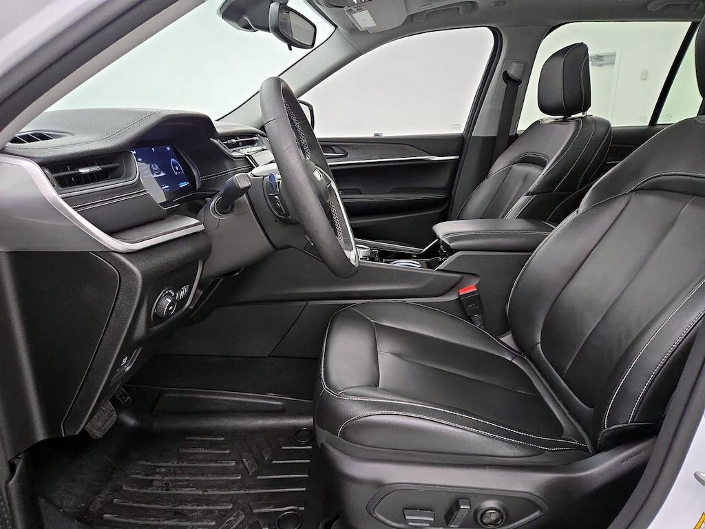 used 2023 Jeep Grand Cherokee car, priced at $31,998