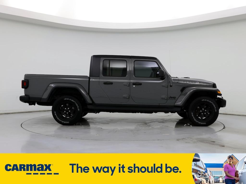 used 2022 Jeep Gladiator car, priced at $35,998