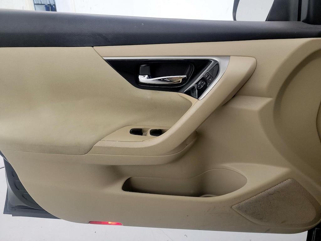used 2014 Nissan Altima car, priced at $13,998