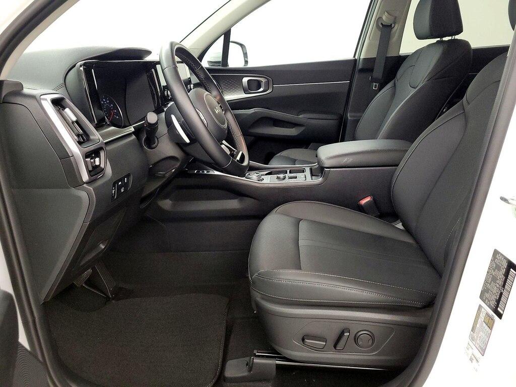 used 2023 Kia Sorento Hybrid car, priced at $35,998